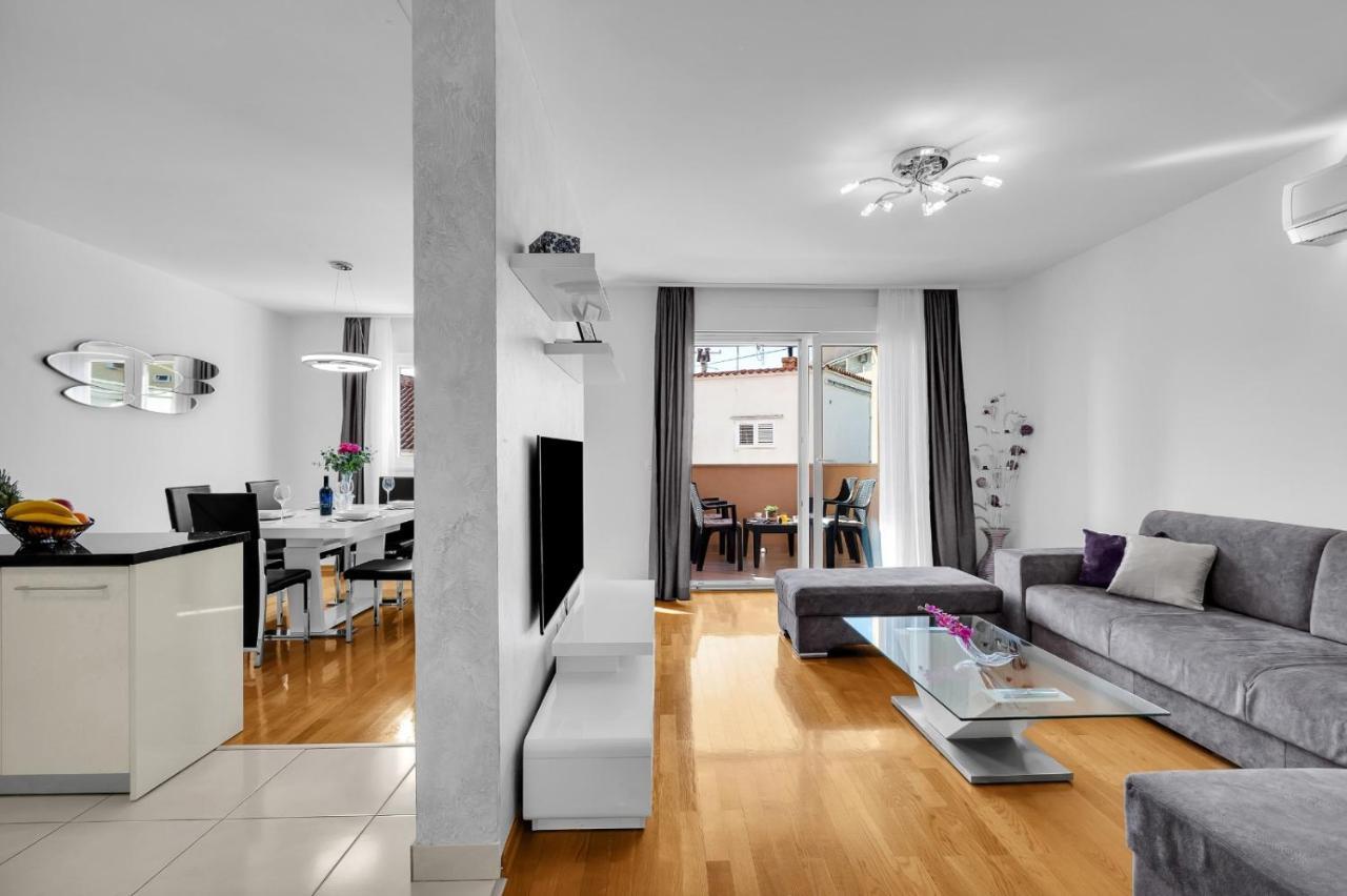 מאקרסקה Apartman Linea מראה חיצוני תמונה