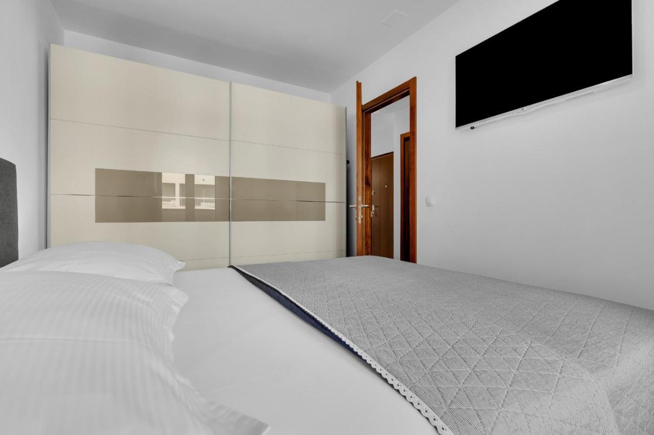 מאקרסקה Apartman Linea מראה חיצוני תמונה